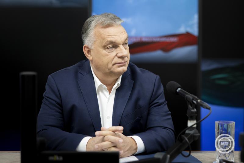 Orbán Viktor: Legalább karácsonykor ne haljon meg senki a frontvonalon