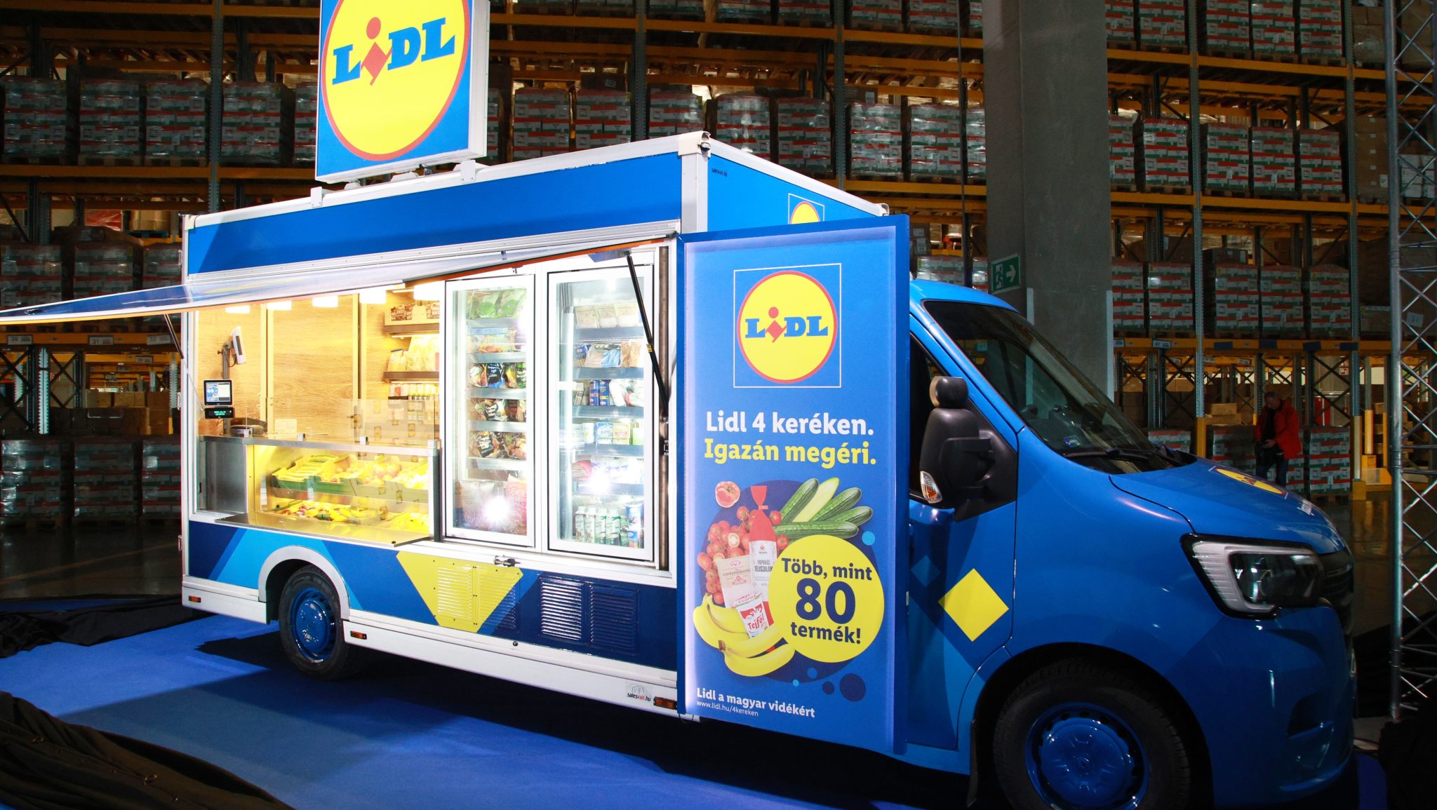 Péntektől jön a Lidl 4 keréken