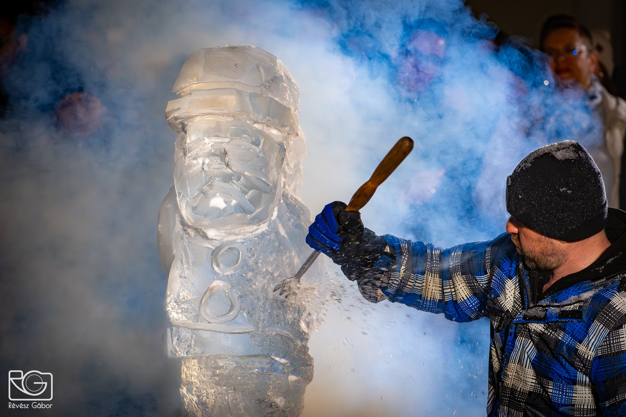 Jégszobrász show Csongrádon