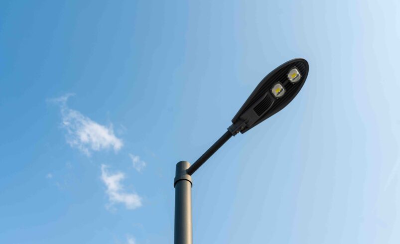 Nagyobb fényerejű lámpatesteket szerelnek fel a csongrádi gyalogátkelőknél